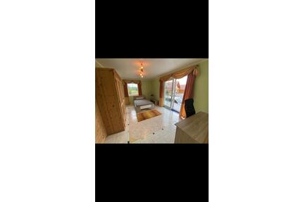 WG-Zimmer in schönem Mehrfamilienhaus zu vermieten Miete - Moosthenning