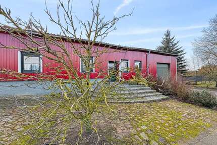 Haus zum Kaufen in Sommersdorf 299.000,00 € 244 m²