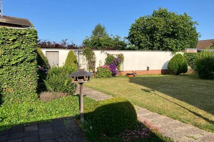 Einfamilienhaus zum Kauf - 395.000,00&nbsp;EUR Kaufpreis, ca.&nbsp; 130,00&nbsp;m&sup2; in Erftstadt (PLZ: 50374)