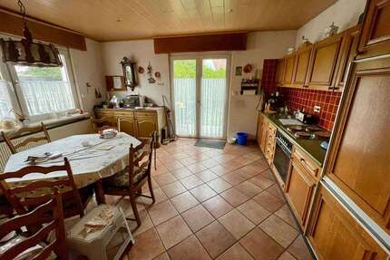 Haus zum Kaufen in Bexbach 214.000,00 € 121 m²