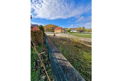 Haus zum Kaufen in Dohna 200.000,00 € 135 m²