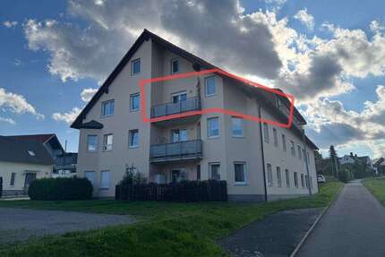 Wohnung zum Kaufen in Thermalbad Wiesenbad OT Schönfeld 80.300,00 € 73 m²
