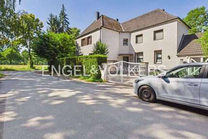Wohnung zum Kaufen in Krefeld 145.000,00 € 64 m²