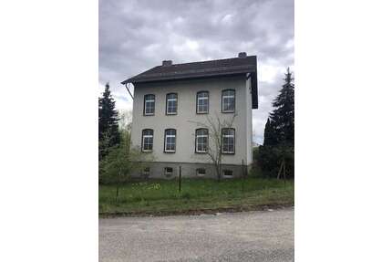 Haus zum Mieten in Brieskow-Finkenheerd 1.500,00 € 140 m²