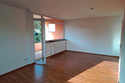 4 ZKB Wohnung mit Balkon - 850,00&nbsp;EUR Kaltmiete, ca.&nbsp; 97,18&nbsp;m&sup2; in Kassel (PLZ: 34134) Niederzwehren
