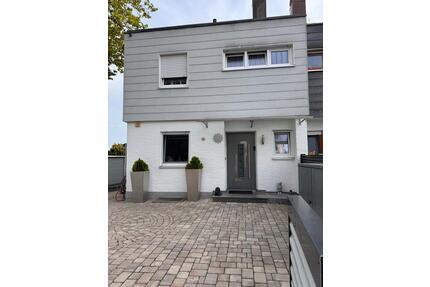 Doppelhaushälfte - 451.000,00&nbsp;EUR Kaufpreis, ca.&nbsp; 140,00&nbsp;m&sup2; in Wassertrüdingen (PLZ: 91717)