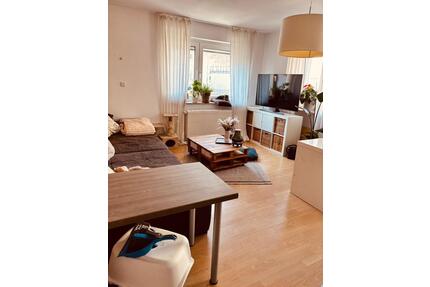 Haus zu vermieten - 1.900,00&nbsp;EUR Kaltmiete, ca.&nbsp; 140,00&nbsp;m&sup2; in Maintal (PLZ: 63477)