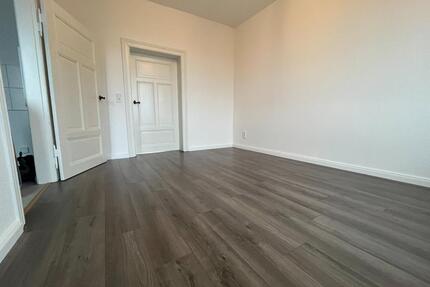 Frisch sanierte Zwei-Raum-Wohnung in Alt Olvenstedt - Magdeburg