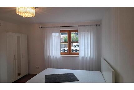 1- Zimmer Appartement - 700,00&nbsp;EUR Kaltmiete, ca.&nbsp; 30,00&nbsp;m&sup2; in Bad Endorf (PLZ: 83093)