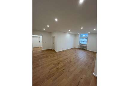Wohnung zum Mieten in Koblenz 2.300,00 € 202.75 m²