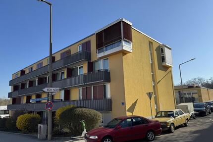 WG Zimmer möbliert mit Balkon in TOP Lage - Regensburg Galgenberg