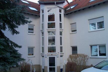 1 Monat Mietfrei - Erstbezug nach Renovierung - helle geräumige 2 Raum Wohnung - Glauchau
