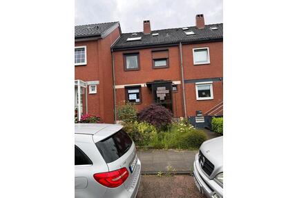 Reihenhaus in ruhiger Lage - 275.000,00&nbsp;EUR Kaufpreis, ca.&nbsp; 125,00&nbsp;m&sup2; in Bremen (PLZ: 28325) Osterholz