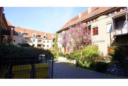 Wohnung zum Kaufen in Augsburg 199.000,00 € 52.18 m²