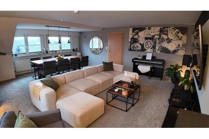 Helle 2-Zimmer-Wohnung, Stellplatz & Einbauküche - Kellinghusen