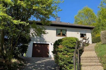 Freistehendes Einfamilienhaus für ein komfortables Wohnen auf einer Ebene - Blaubach