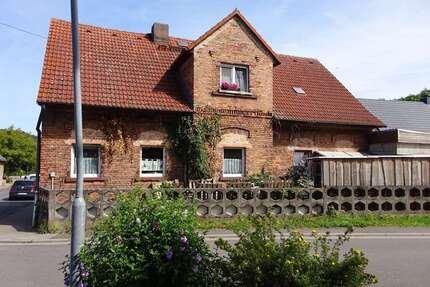 Haus zum Kaufen in Bornstedt 27.365,00 € 200 m²