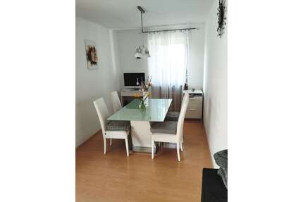 Wohnung zum Kaufen in Röthenbach an der Pegnitz 235.000,00 € 77 m²