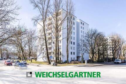 Vermietete 3-Zimmer-Eigentumswohnung mit schönem Balkon und TG-Einzelstellplatz - München Bogenhausen