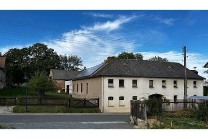 Großes Bauernhaus mit Teich und Scheune für 2-3 Generationen - saniert - Auma-Weidatal