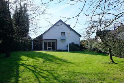 Haus zum Kaufen in Solingen 549.000,00 € 140 m²