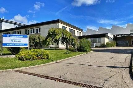 BEZUGSFREIE BÜROFLÄCHEN ! - 230,00&nbsp;EUR Kaltmiete, ca.&nbsp; 29,00&nbsp;m&sup2;&nbsp;Wohnfl&auml;che in Villingen-Schwenningen (PLZ: 78050)
