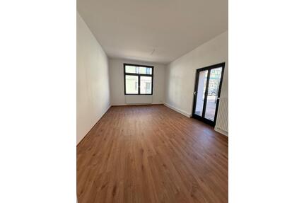 Neu sanierte 2-Raumwohnung, barrierefrei & modern in Röbel - Röbel/Müritz