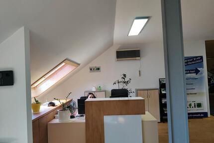 Inspirierende Dachgeschossfläche mit Loftcharakter - Wiesbaden Mainz-Amöneburg
