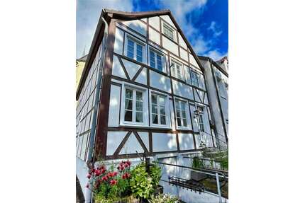 Haus zum Kaufen in Werl 169.000,00 € 117 m²