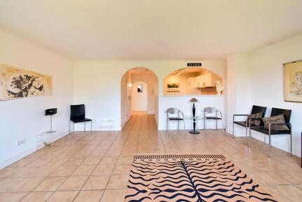 Moderne 2-Zimmer-Wohnung mit EBK – möbliert – ruhige Lage in Rahm - Duisburg Großenbaum