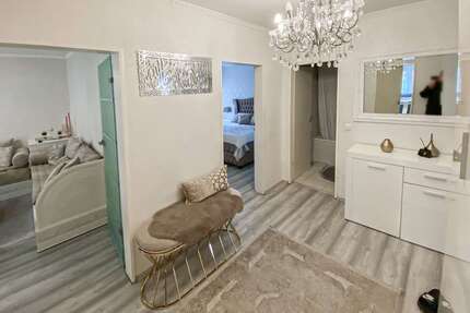 Wohnung zum Kaufen in Düsseldorf 219.000,00 € 79 m²