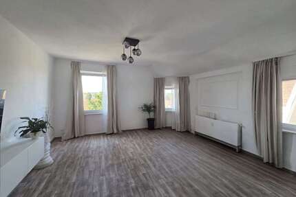Wohnung zum Mieten in Ginsheim-Gustavsburg 960,00 € 80 m²