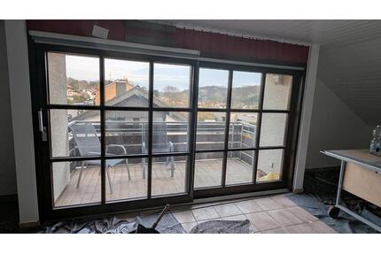 Neu sanierte 3-Zi Dachgeschoß in WeingartenBaden - Stutensee