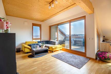 Schicke neuwertige Wohnung mit Dachterrasse in ökologischer Bauweise - Bayreuth / Destuben Rödensdorf