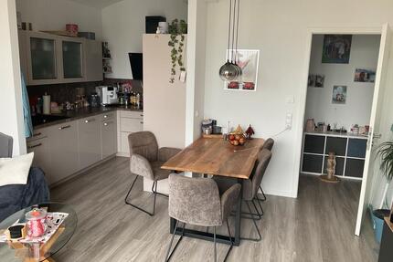 Nachmieter für 3 Raumwohnung - 830,00&nbsp;EUR Kaltmiete, ca.&nbsp; 83,00&nbsp;m&sup2; in Chemnitz (PLZ: 09112) Kapellenberg