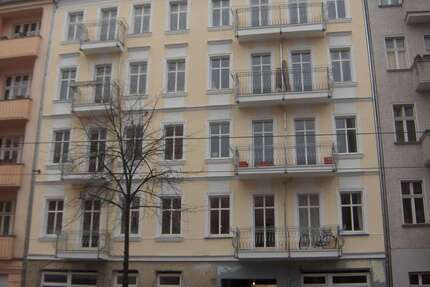 Wohnung zum Kaufen in Berlin 324.000,00 € 46.63 m²