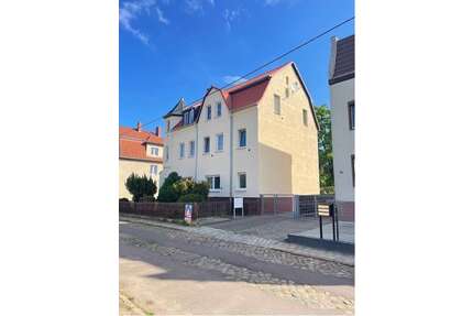 Haus zum Kaufen in Halle Ammendorf 399.000,00 € 301 m²