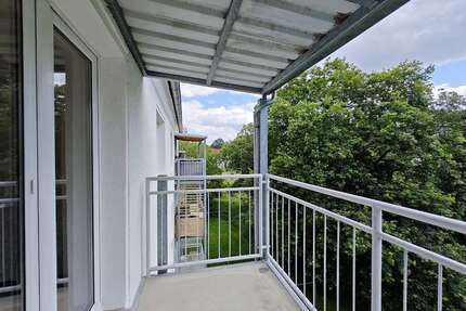 Wohnung zum Mieten in Zeitz 341,00 € 60.8 m²