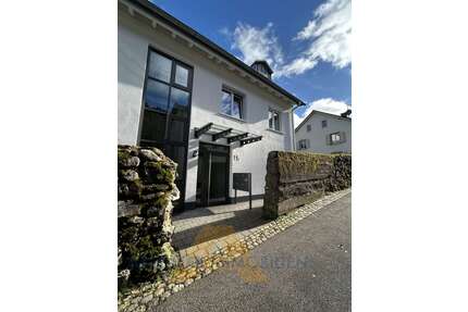 Wohnung zum Kaufen in Freiburg im Breisgau 860.000,00 € 113.79 m²