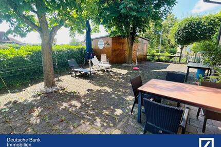 Solides Wohnhaus mit Gastronomiebereich - Singen Hausen