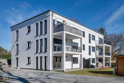 Wohnung zum Kaufen in Woltersdorf 330.000,00 € 71.59 m²