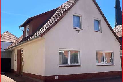 Haus zum Kaufen in Stolzenau 208.900,00 € 187 m²