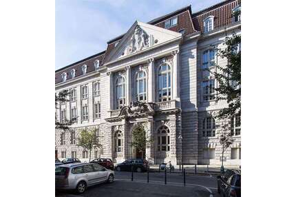 Wohnung zum Mieten in Berlin 2.902,82 € 172.07 m²