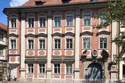 Seltene Kaufgelegenheit: Imposantes Einzeldenkmal mit Geschichte und Sanierungspotential in der Bamberger Altstadt