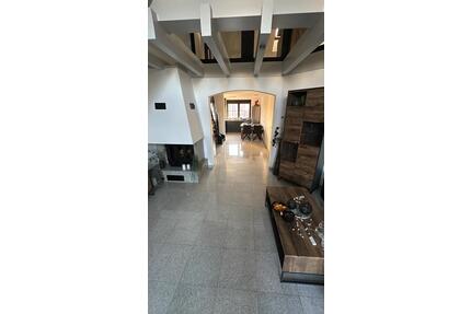 Helle 2,5 Zimmer Maisonette-Wohnung im 2.OG mit Balkon - Duisburg Walsum