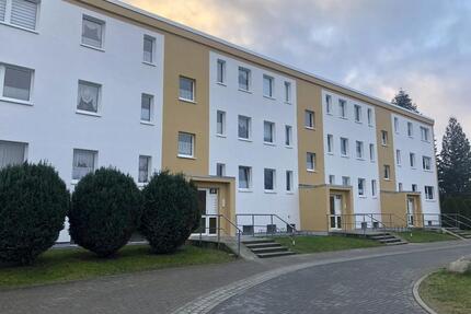 Sanierte 2-Zimmer-Wohnung mit Balkon in 18069 Sievershagen - Lambrechtshagen