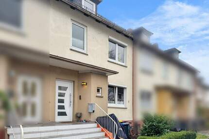 Toller Garten, Großes Haus- Einziehen und Wohlfühlen! - Bremen Sodenmatt