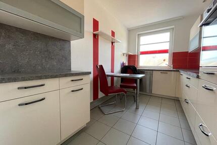 3-RW in ruhiger Oberstadtlage mit Balkon + EInbauküche + Keller - Nordhausen