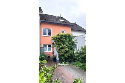 Großzügiges Einfamilienhaus am Rande von Köln - Bergisch Gladbach Gronau