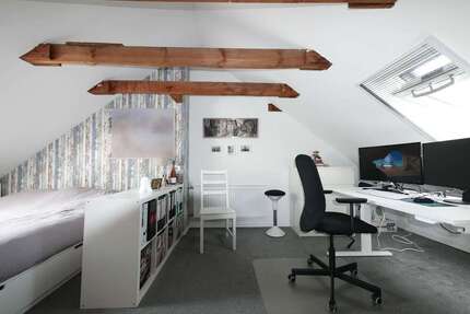 Haus zum Kaufen in Norderstedt 319.000,00 € 77 m²